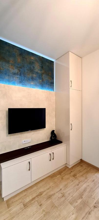 Deluxe Apartment In City Center Yerevan Luaran gambar
