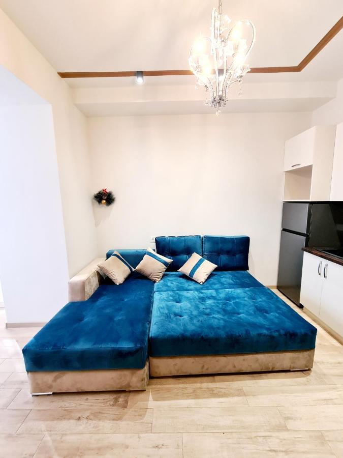 Deluxe Apartment In City Center Yerevan Luaran gambar