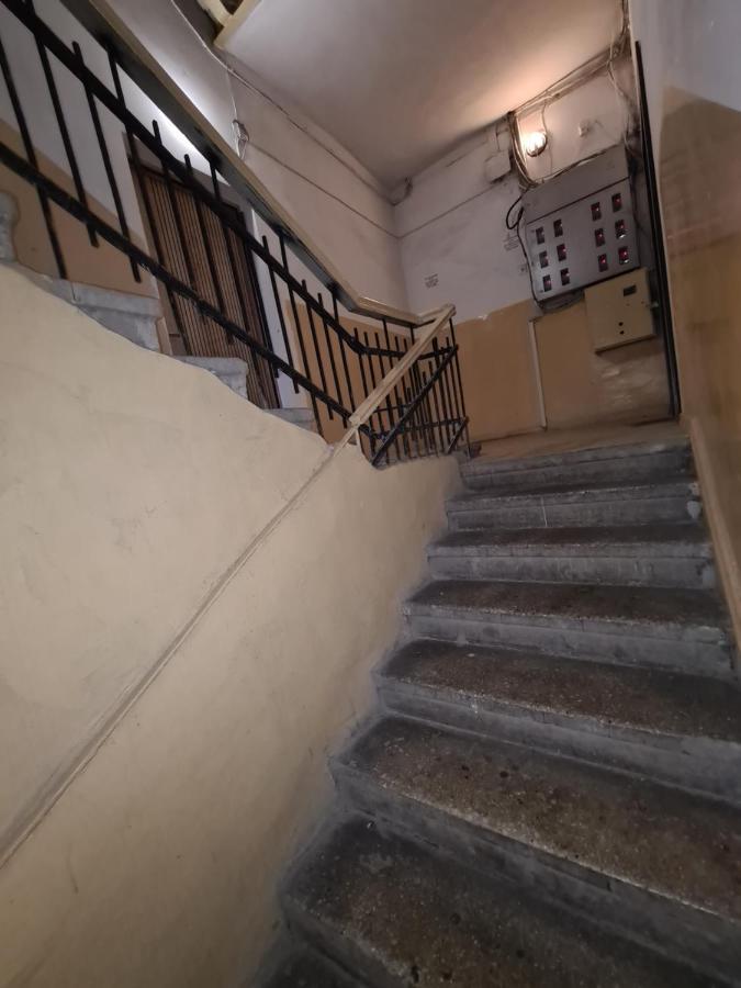 Deluxe Apartment In City Center Yerevan Luaran gambar